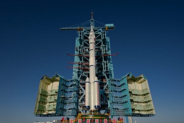 China Unveils Shenzhou-19 Manned Spacecraft Launch Plans 🚀 China_Unveils_Shenzhou_19_Manned_Spacecraft_Launch_Plans__ video poster
