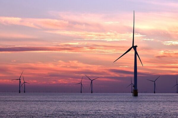 China Unveils World’s Largest Floating Wind Turbine, Powering 37,000 Homes! China_Unveils_World_s_Largest_Floating_Wind_Turbine__Powering_37_000_Homes_