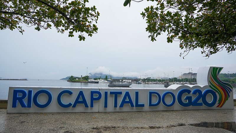 China___Brazil_Unite_to_Fight_Poverty_Together______ - News for amigos, by amigos __China___Brazil_Unite_to_Fight_Poverty_Together______