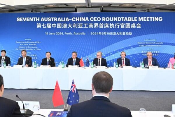 China and Australia: A New Era of Friendship and Growth 🤝🌏 China_and_Australia__A_New_Era_of_Friendship_and_Growth___