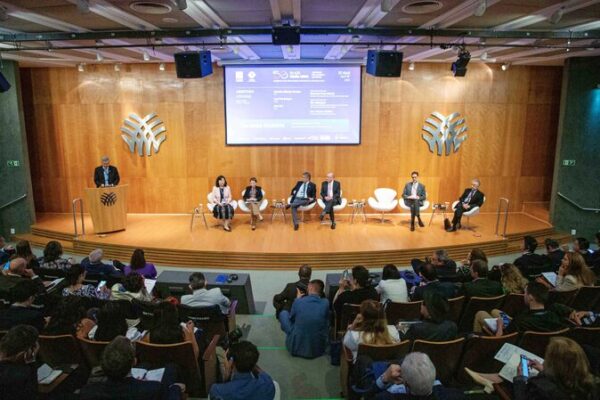 China_and_Brazil_Celebrate_50_Years_of_Friendship_with_Epic_Seminar_in_Brasilia__