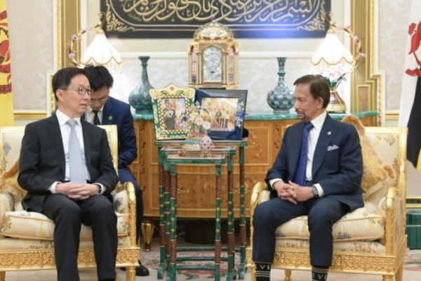 China and Brunei Elevate Friendship to New Heights! 🌟 China_and_Brunei_Elevate_Friendship_to_New_Heights___