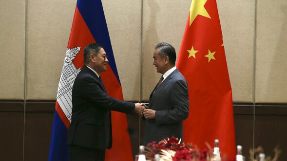 🤝 China and Cambodia Level Up Their Friendship: Wang Yi Calls for Deeper Cooperation __China_and_Cambodia_Level_Up_Their_Friendship__Wang_Yi_Calls_for_Deeper_Cooperation