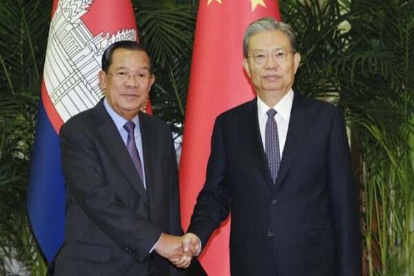 China and Cambodia Strengthen Friendship: Top Leaders Meet in Beijing 🇨🇳🤝🇰🇭 China_and_Cambodia_Strengthen_Friendship__Top_Leaders_Meet_in_Beijing______
