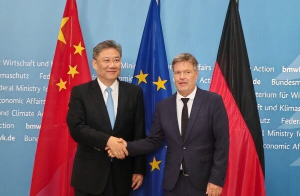 China and Germany Rev Up Talks on EV Tariffs in Berlin 🚗🤝 China_and_Germany_Rev_Up_Talks_on_EV_Tariffs_in_Berlin___