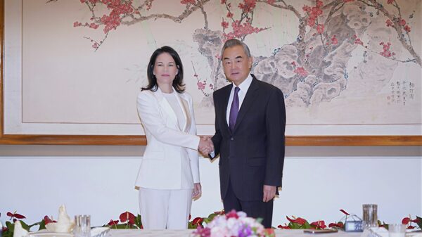China and Germany Urge Open Dialogue Amid Trade Tensions 🚀 China_and_Germany_Urge_Open_Dialogue_Amid_Trade_Tensions__