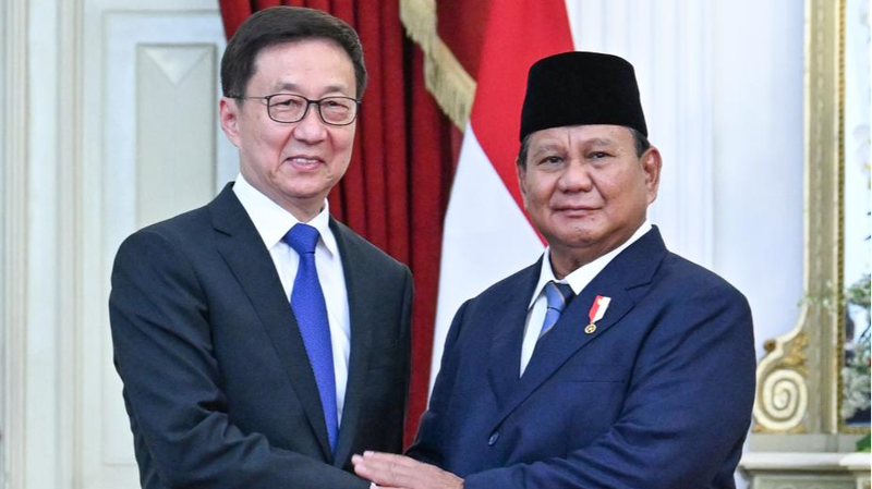 China_and_Indonesia_Forge_Stronger_Ties_as_Leaders_Meet__
