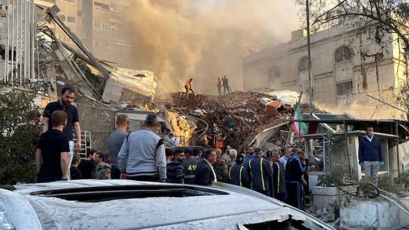 China_and_Iran_Chat_to_Ease_Middle_East_Tensions - News for amigos, by amigos __China_and_Iran_Chat_to_Ease_Middle_East_Tensions