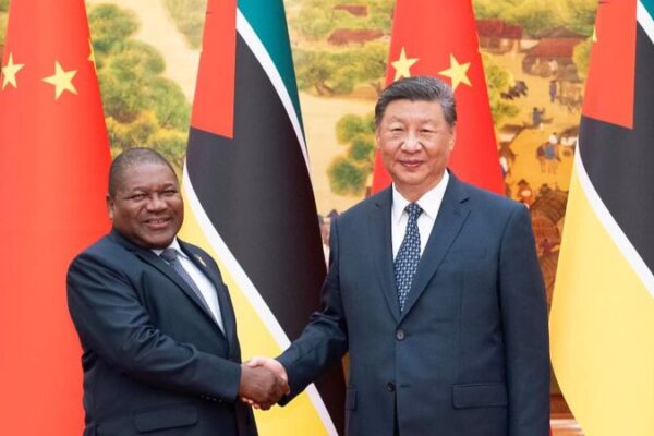 China and Mozambique: A Friendship Leveling Up! 🚀 China_and_Mozambique__A_Friendship_Leveling_Up___