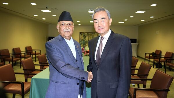China and Nepal Join Hands for a Fruitful Future 🍎🤝 China_and_Nepal_Join_Hands_for_a_Fruitful_Future___