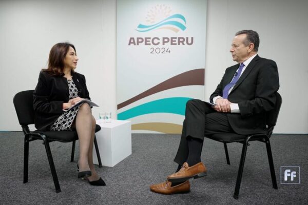 China and Peru Forge Stronger Trade Ties with Chancay Megaport China_and_Peru_Forge_Stronger_Trade_Ties_with_Chancay_Megaport video poster