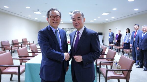 China and South Korea Team Up for a Brighter Future 🌟 China_and_South_Korea_Team_Up_for_a_Brighter_Future__