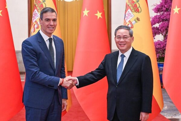China and Spain Forge Stronger Bonds: Leaders Meet in Beijing🇨🇳🇪🇸 China_and_Spain_Forge_Stronger_Bonds__Leaders_Meet_in_Beijing____