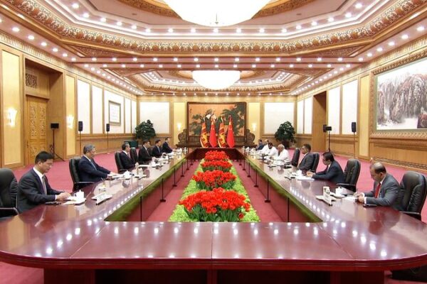 China and Sri Lanka Strengthen Ties: Xi Jinping Meets Dinesh Gunawardena 🤝 China_and_Sri_Lanka_Strengthen_Ties__Xi_Jinping_Meets_Dinesh_Gunawardena__ video poster