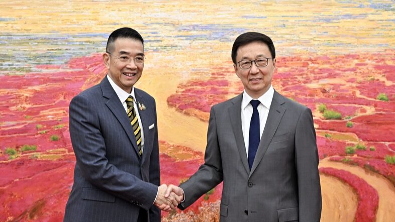 China_and_Thailand_s_Leaders_Meet_Up_in_Beijing__Celebrating_50_Years_of_Friendship__ - News for amigos, by amigos China_and_Thailand_s_Leaders_Meet_Up_in_Beijing__Celebrating_50_Years_of_Friendship__