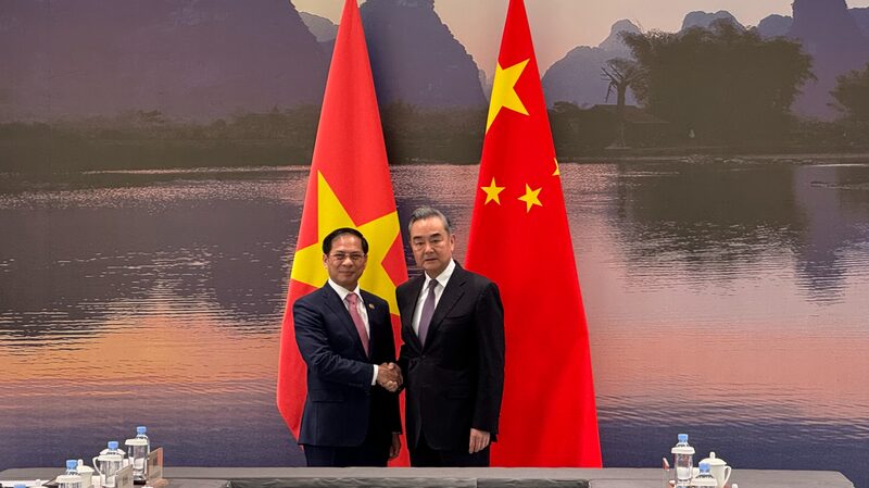 China_and_Vietnam_Strengthen_Ties__Wang_Yi_Meets_Bui_Thanh_Son_in_Guangxi__ - News for amigos, by amigos China_and_Vietnam_Strengthen_Ties__Wang_Yi_Meets_Bui_Thanh_Son_in_Guangxi__