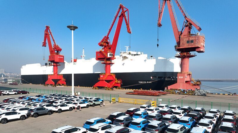 China_s_2023_Economic_Boom_Fuels_Global_Prosperity___ - News for amigos, by amigos China_s_2023_Economic_Boom_Fuels_Global_Prosperity___