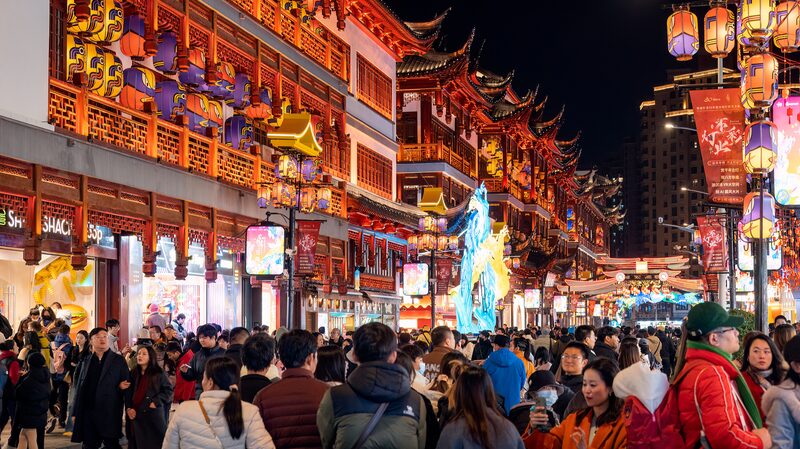 China_s_2025_New_Year_Holiday_Sparks_Travel_and_Spending_Boom__ - News for amigos, by amigos China_s_2025_New_Year_Holiday_Sparks_Travel_and_Spending_Boom__