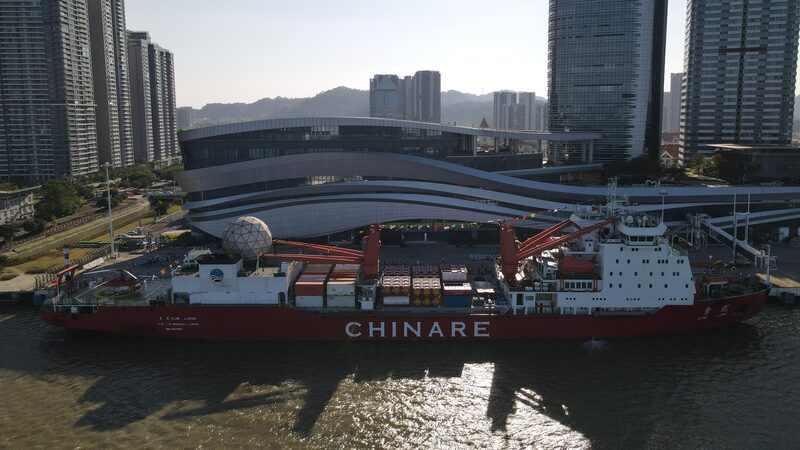 China_s_41st_Antarctic_Expedition_Sets_Sail_with_Snow_Dragons_____ - News for amigos, by amigos China_s_41st_Antarctic_Expedition_Sets_Sail_with_Snow_Dragons_____
