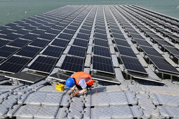 China’s CHN Energy Hits 100 Million Kilowatts in Green Power Capacity! 🌿⚡️ China_s_CHN_Energy_Hits_100_Million_Kilowatts_in_Green_Power_Capacity_____