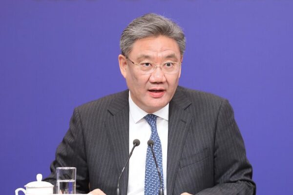 China’s Commerce Minister Urges U.S. to Lift Sanctions in Call with Raimondo 📞 China_s_Commerce_Minister_Urges_U_S__to_Lift_Sanctions_in_Call_with_Raimondo__