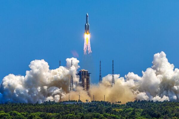 China’s Commercial Space Boom✨ Reaching New Heights! China_s_Commercial_Space_Boom__Reaching_New_Heights_