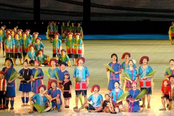 China’s Ethnic Diversity Shines at 12th National Traditional Games Opening 🎉 China_s_Ethnic_Diversity_Shines_at_12th_National_Traditional_Games_Opening__ video poster
