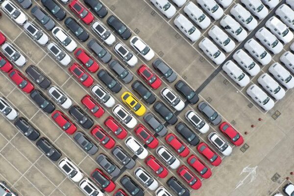 China’s Exports Rev Up: Record Car Shipments Signal Economic Confidence 🚗📈 China_s_Exports_Rev_Up__Record_Car_Shipments_Signal_Economic_Confidence___