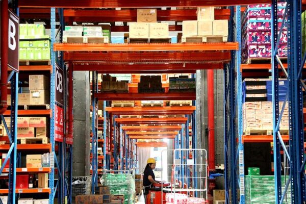 China_s_Express_Delivery_Soars__50_Billion_Parcels_Handled_in_Early_2024__