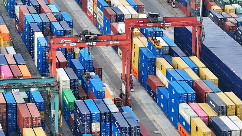 China_s_Foreign_Trade_Soars_5__in_2024__Hits_Record_High__ - News for amigos, by amigos China_s_Foreign_Trade_Soars_5__in_2024__Hits_Record_High__