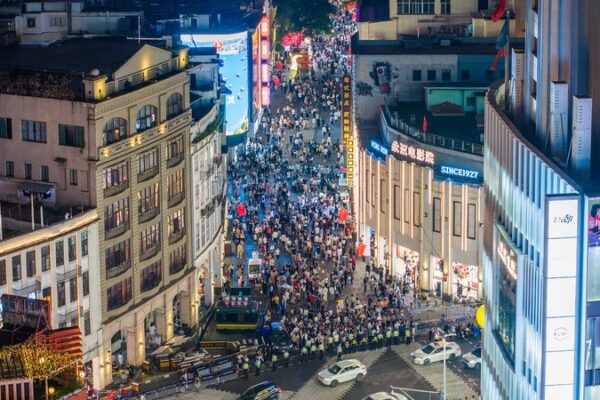 China’s Inbound Tourism Soars Ahead of May Day Holidays 🌟 China_s_Inbound_Tourism_Soars_Ahead_of_May_Day_Holidays__