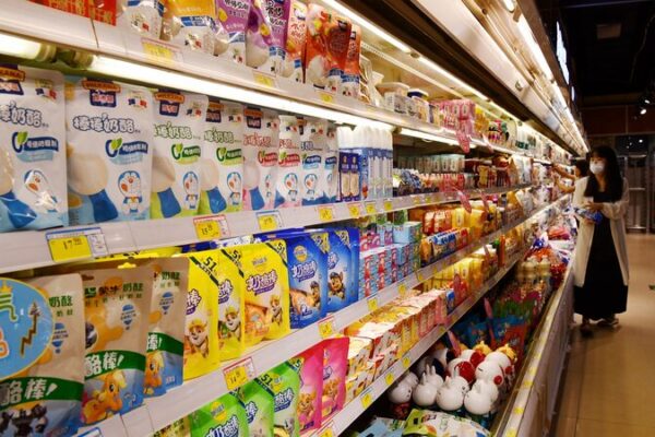 China’s June Price Trends: Food Dips, Pork Soars, Services Rebound! 🚀 China_s_June_Price_Trends__Food_Dips__Pork_Soars__Services_Rebound___