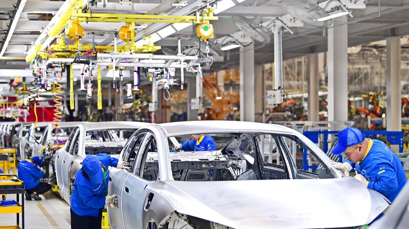 China_s_Machinery_Industry_Hits_High_Gear_in_H1_as_NEVs___Robots_Lead_the_Way - News for amigos, by amigos China_s_Machinery_Industry_Hits_High_Gear_in_H1_as_NEVs___Robots_Lead_the_Way