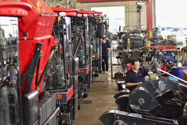 China’s Manufacturing Slows in August Due to Heatwaves and Rainstorms ⛈️ China_s_Manufacturing_Slows_in_August_Due_to_Heatwaves_and_Rainstorms___