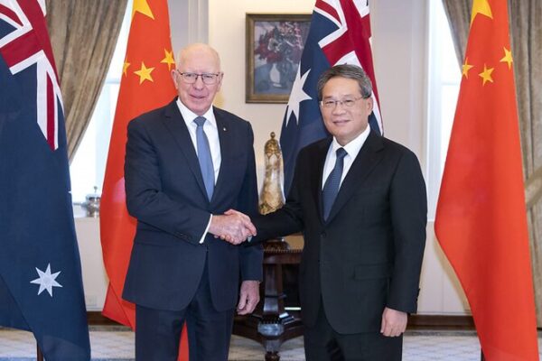 China’s Market Boom: A Win-Win for Australia! 🇨🇳🇦🇺✨ China_s_Market_Boom__A_Win_Win_for_Australia_______