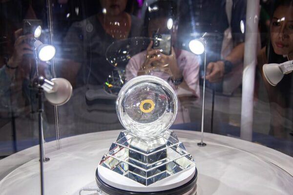 China’s Moon Soil Wows Bangkok: A Glimpse of Lunar Magic 🌕✨ China_s_Moon_Soil_Wows_Bangkok__A_Glimpse_of_Lunar_Magic___