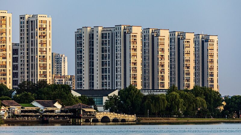 China_s_Positive_Vibes_Boost_Real_Estate_Confidence___ - News for amigos, by amigos China_s_Positive_Vibes_Boost_Real_Estate_Confidence___