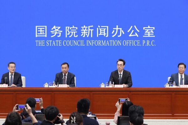China’s Q1 Economic Growth Surpasses Expectations, Setting a Strong Start for the Year 💹 China_s_Q1_Economic_Growth_Surpasses_Expectations__Setting_a_Strong_Start_for_the_Year__