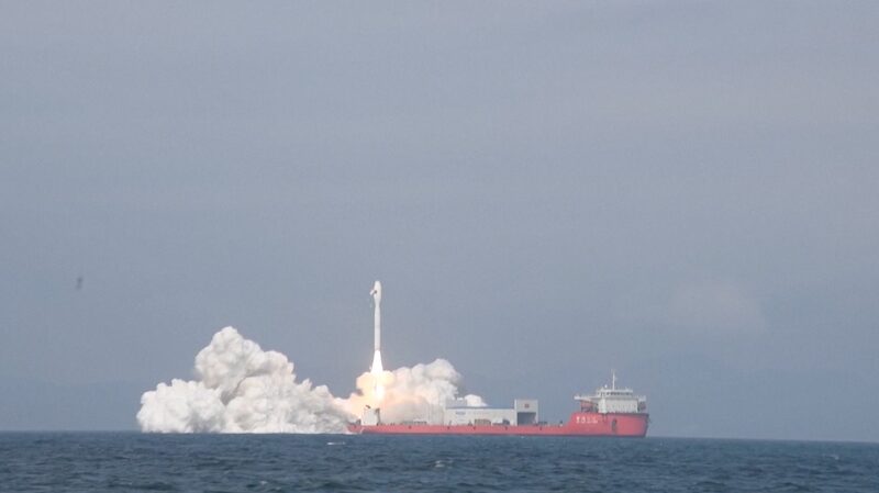 China_s_Satellite_Internet_Revolution__Connecting_the_World_from_Sky_to_Sea___ - News for amigos, by amigos China_s_Satellite_Internet_Revolution__Connecting_the_World_from_Sky_to_Sea___