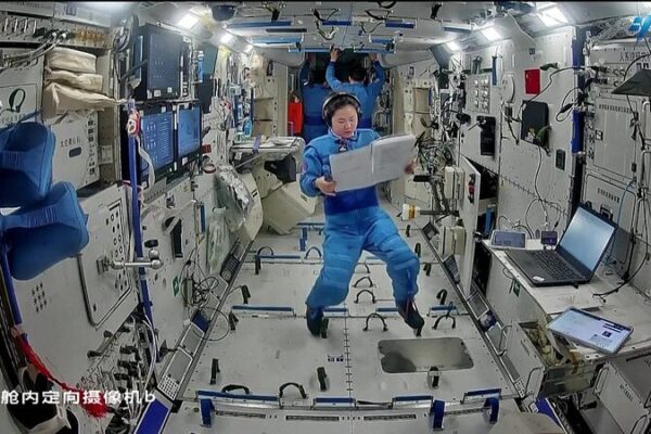 China’s Shenzhou-19 Crew Gears Up for Second Spacewalk! 🚀 China_s_Shenzhou_19_Crew_Gears_Up_for_Second_Spacewalk___