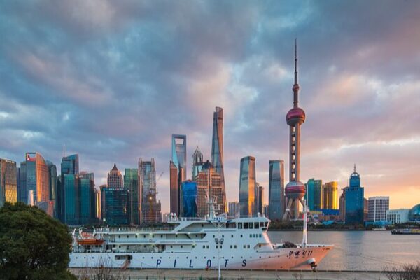 China’s Shipbuilding Industry Sets Sail Towards a Powerful Future 🚢✨ China_s_Shipbuilding_Industry_Sets_Sail_Towards_a_Powerful_Future___