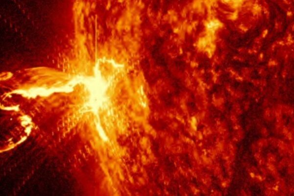 China’s Solar Flare Alert: No Need to Worry, Says Space Weather Expert ☀️ China_s_Solar_Flare_Alert__No_Need_to_Worry__Says_Space_Weather_Expert___