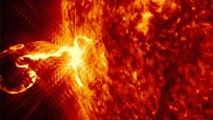 China_s_Solar_Flare_Alert__No_Need_to_Worry__Says_Space_Weather_Expert___ - News for amigos, by amigos China_s_Solar_Flare_Alert__No_Need_to_Worry__Says_Space_Weather_Expert___