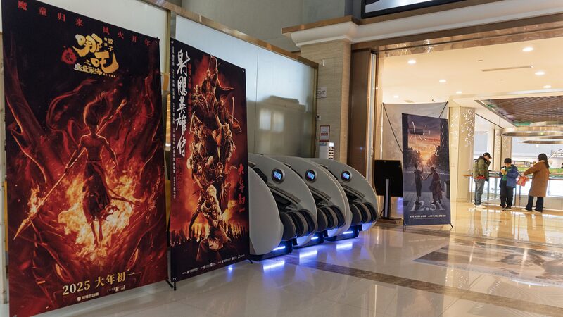 China_s_Spring_Festival_Films_Smash_Pre_Sale_Records____Over_1_Billion_Yuan_Sold_ - News for amigos, by amigos China_s_Spring_Festival_Films_Smash_Pre_Sale_Records____Over_1_Billion_Yuan_Sold_