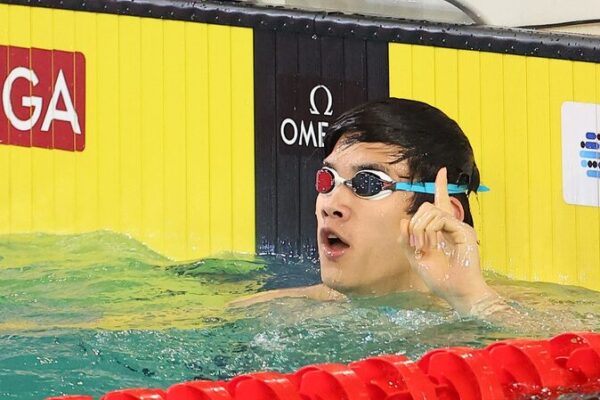 China’s Swimming Heroes Grab Gold and Silver at Incheon World Cup! 🥇🥈 China_s_Swimming_Heroes_Grab_Gold_and_Silver_at_Incheon_World_Cup____