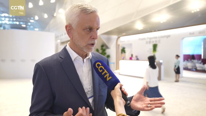 China_s_Tech_Investment_Rockets___Towards_the_Future_poster - News for amigos, by amigos China_s_Tech_Investment_Rockets___Towards_the_Future video poster