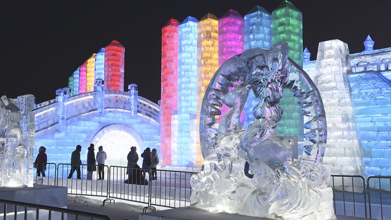 China_s_Tourism_Soars_Ahead_of_Spring_Festival__ - News for amigos, by amigos China_s_Tourism_Soars_Ahead_of_Spring_Festival__