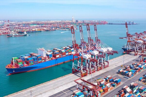China’s Trade Blossoms Amid Global Challenges 🌐📈 China_s_Trade_Blossoms_Amid_Global_Challenges___