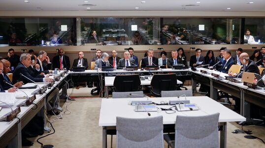 China’s Wang Yi Calls for Peace Talks in Ukraine Crisis 🌍✌️ China_s_Wang_Yi_Calls_for_Peace_Talks_in_Ukraine_Crisis____