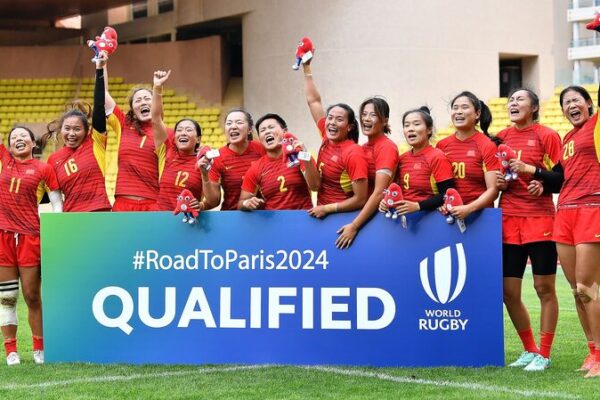 China’s Women’s Rugby Sevens: Road to Paris with Coach Lu Zhuan 🎉 China_s_Women_s_Rugby_Sevens__Road_to_Paris_with_Coach_Lu_Zhuan__ video poster